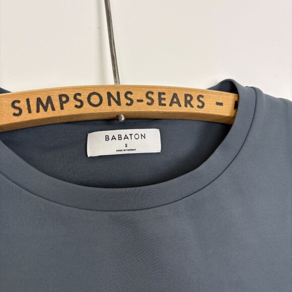 Aritzia Babaton Contour Crew Crewneck Bodysuit Grey Size Small Sleeveless - Picture 3 of 5